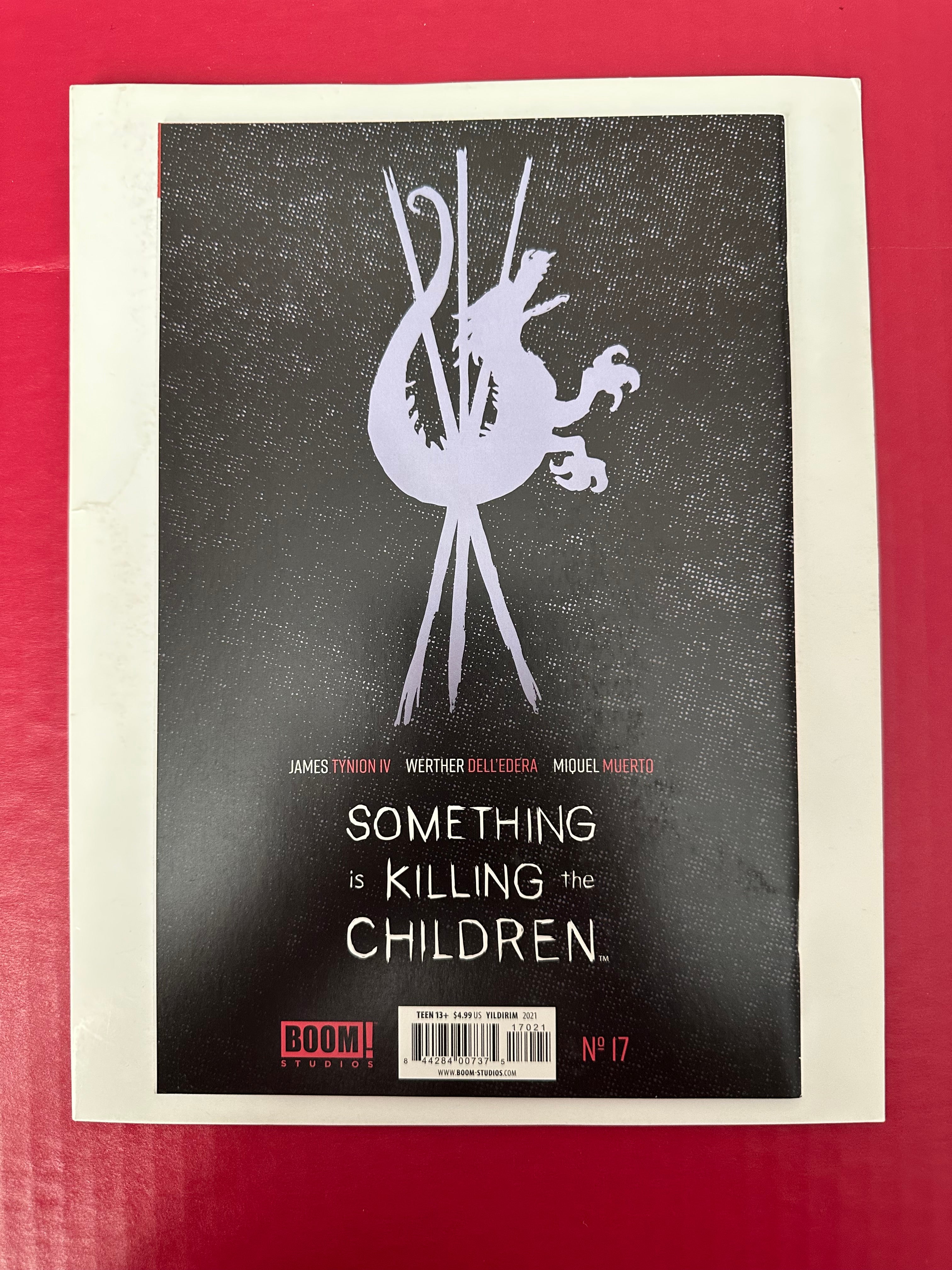 Something is Killing the Children #17 (2021) KEY Variant Ozgur Yildirim Glow-In-The-Dark Cover by Ugly Monkey Comics