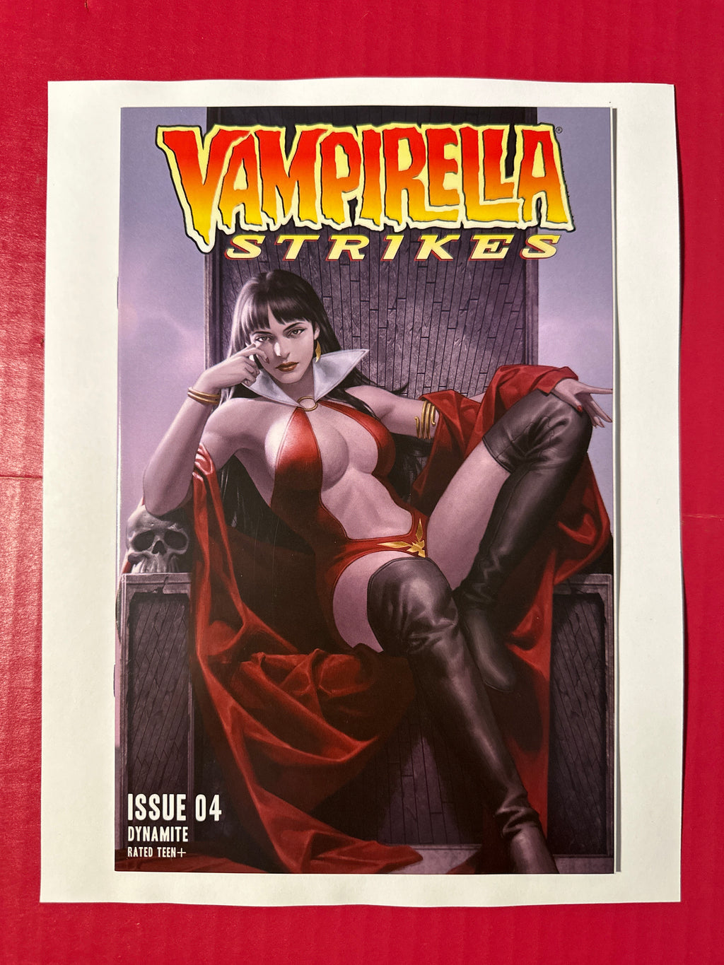 Vampirella Strikes, Vol. 3 #4 (Dynamite Entertainment 2022) Yoon Cover by Ugly Monkey Comics