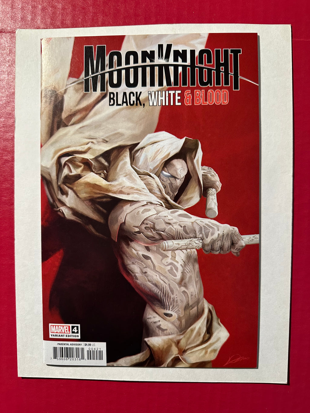 Moon Knight: Black, White & Blood #4 (2022) Alexander Lozano Variant Cover