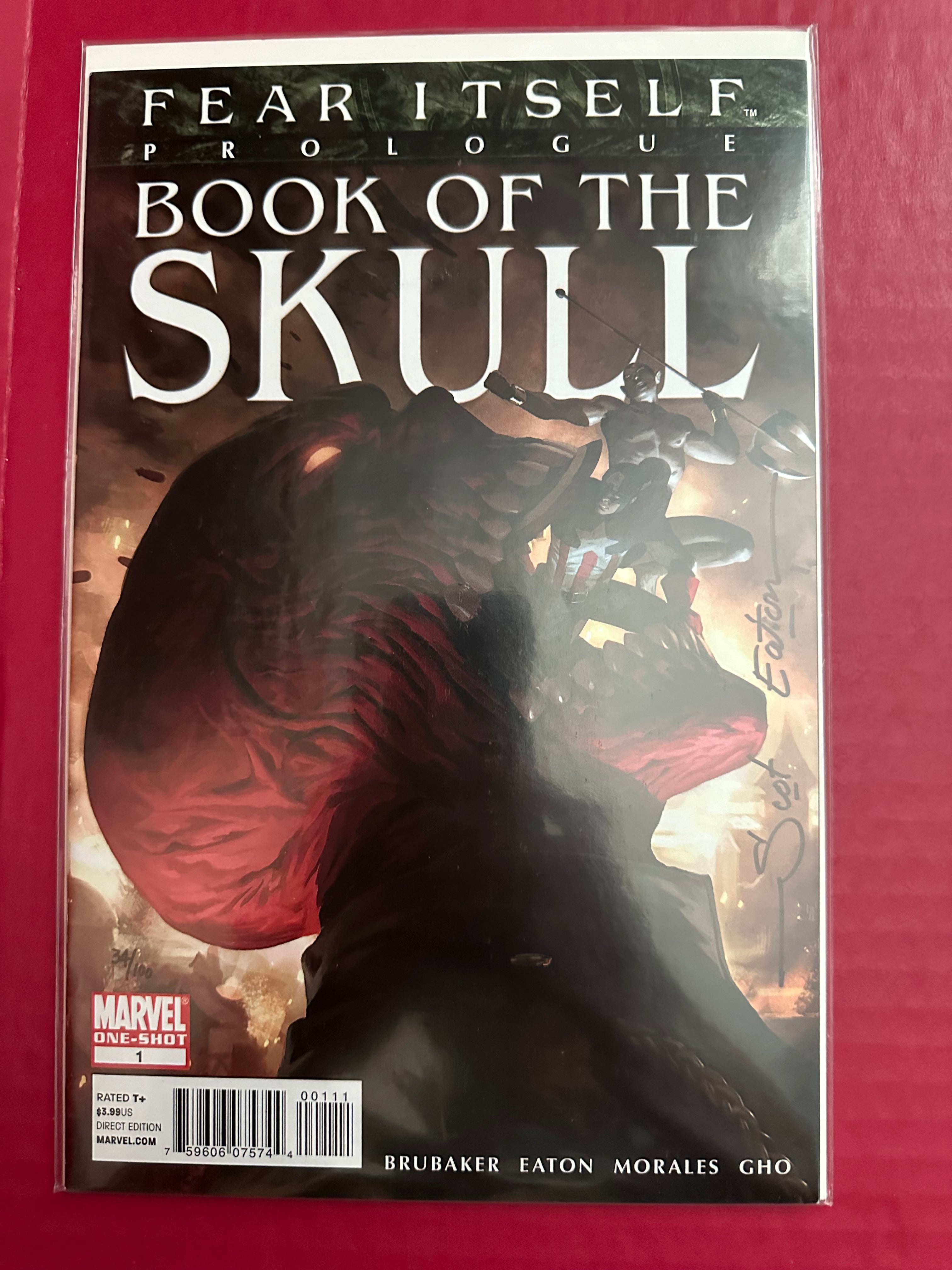 Fear itself Book of the Skull signed by Scott Eaton COA