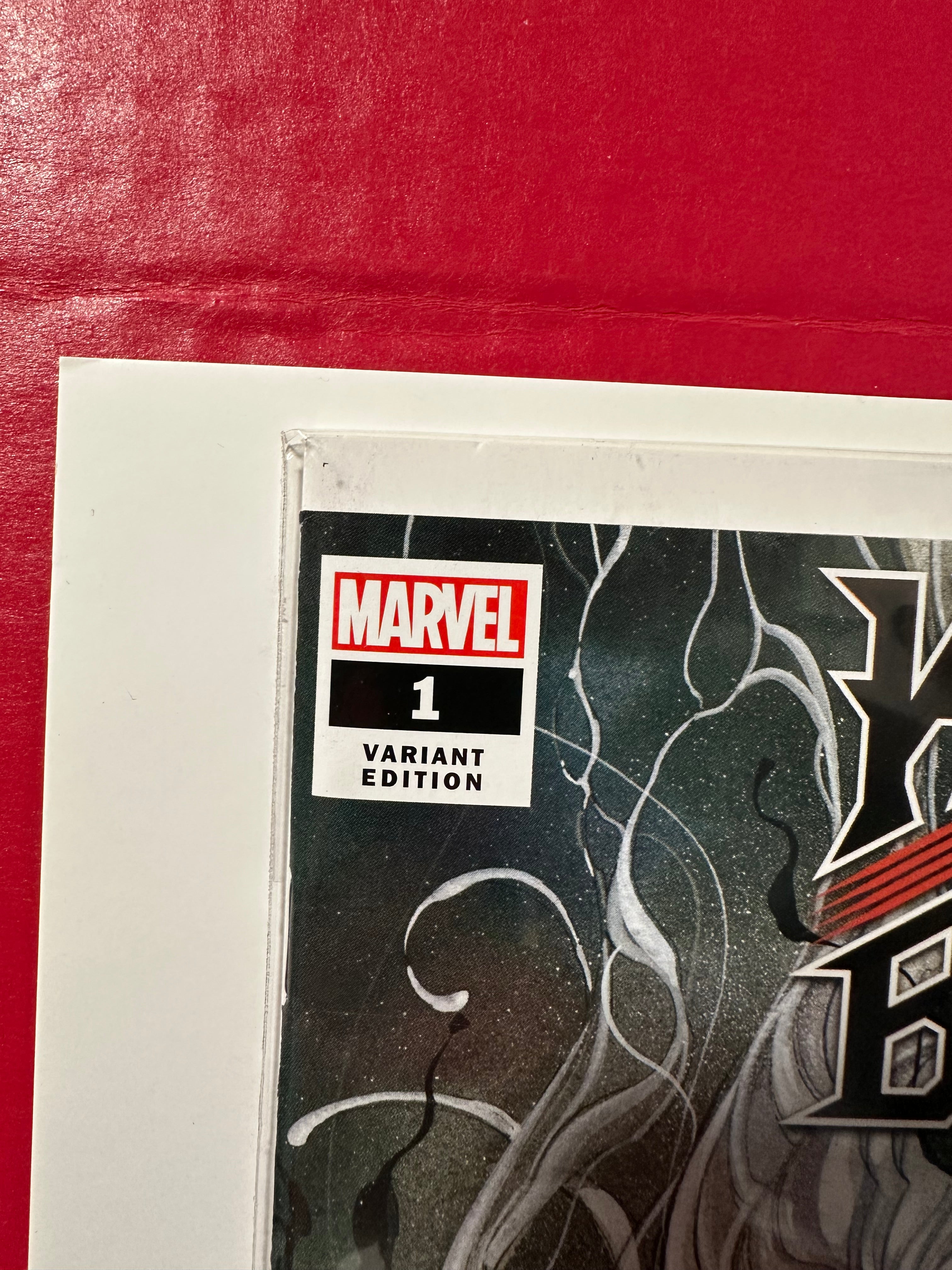 King in Black #1 (2021) KEY Variant Peach Momoko Cover Signed by Donny Cates