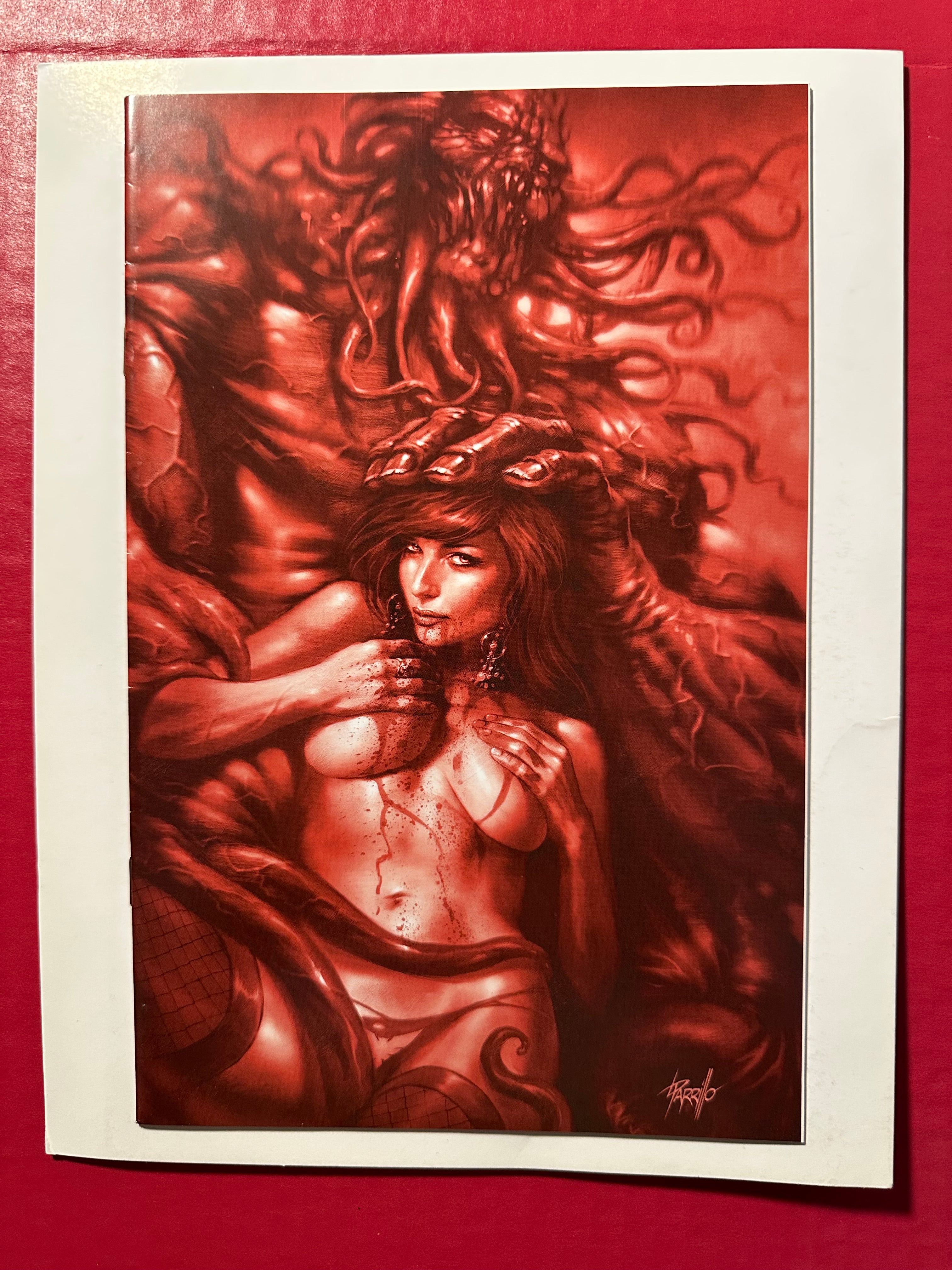Vampirella, Vol. 6 #10 (2020) Parrillo Virgin B&W Tint 1:21 Variant by Ugly Monkey Comics