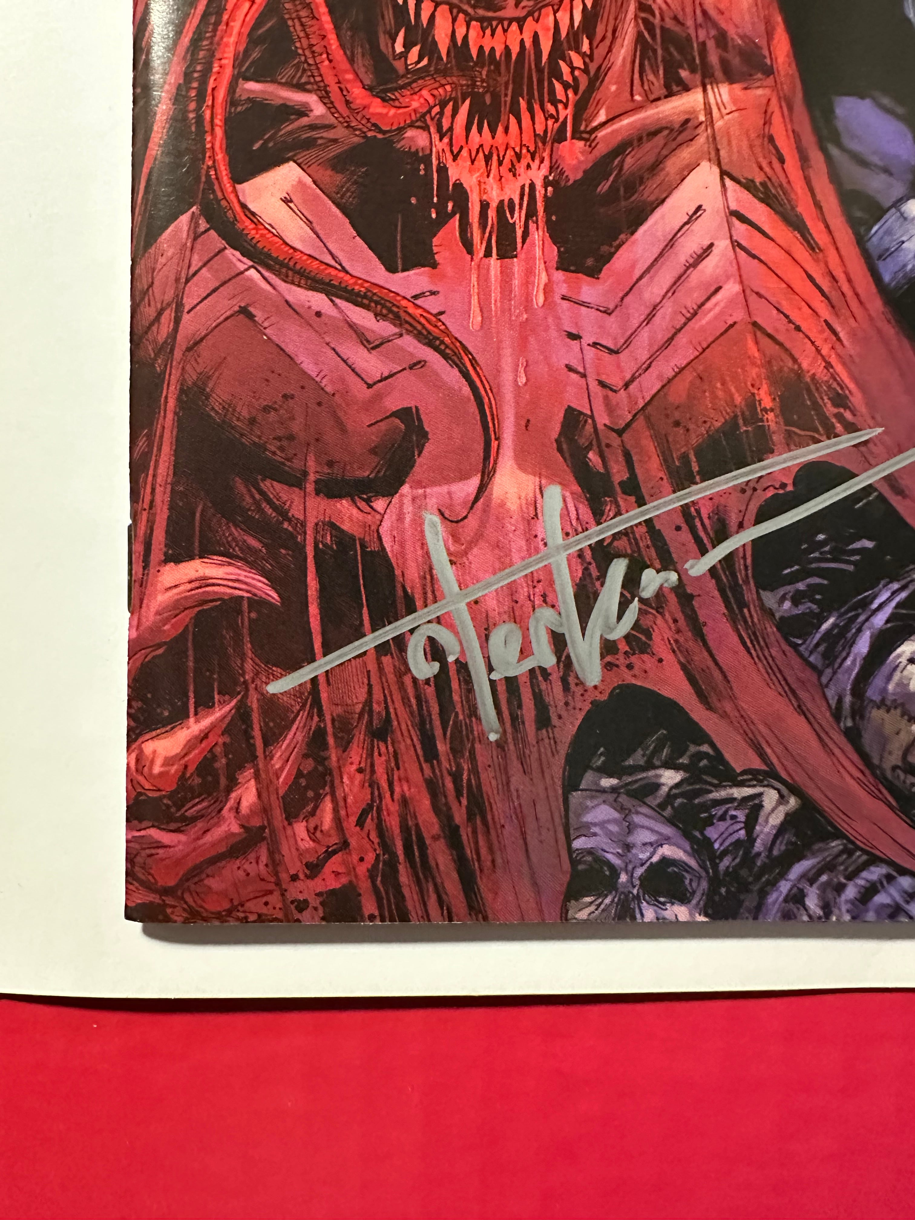 King in Black #1 (2021) KEY Unknown Comics Variant Signed by Tyler Kirham