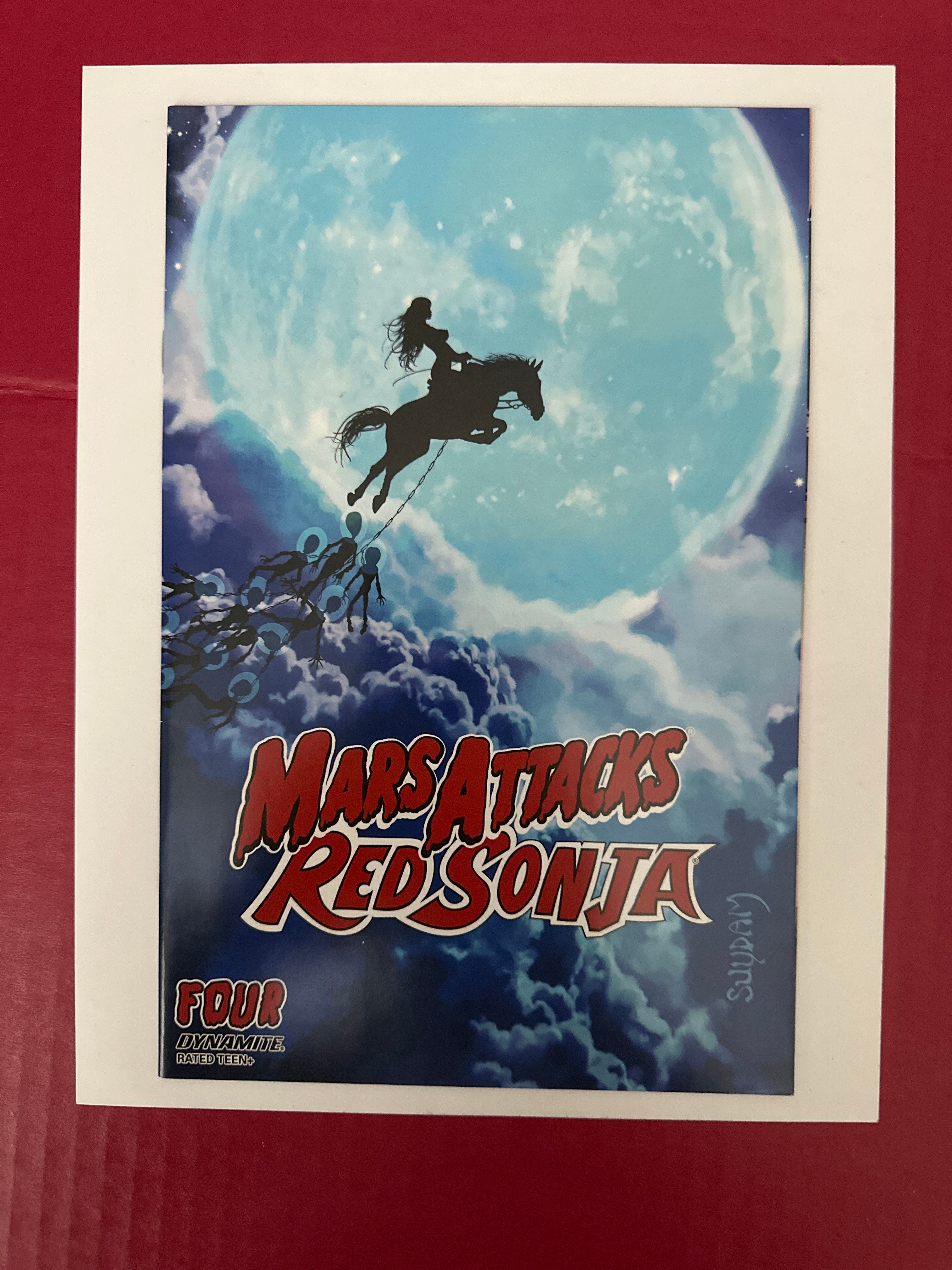 Mars Attacks Red Sonja #4A (Dynamite Entertainment 2020) Arthue Suydam Cover by Ugly Monkey Comics