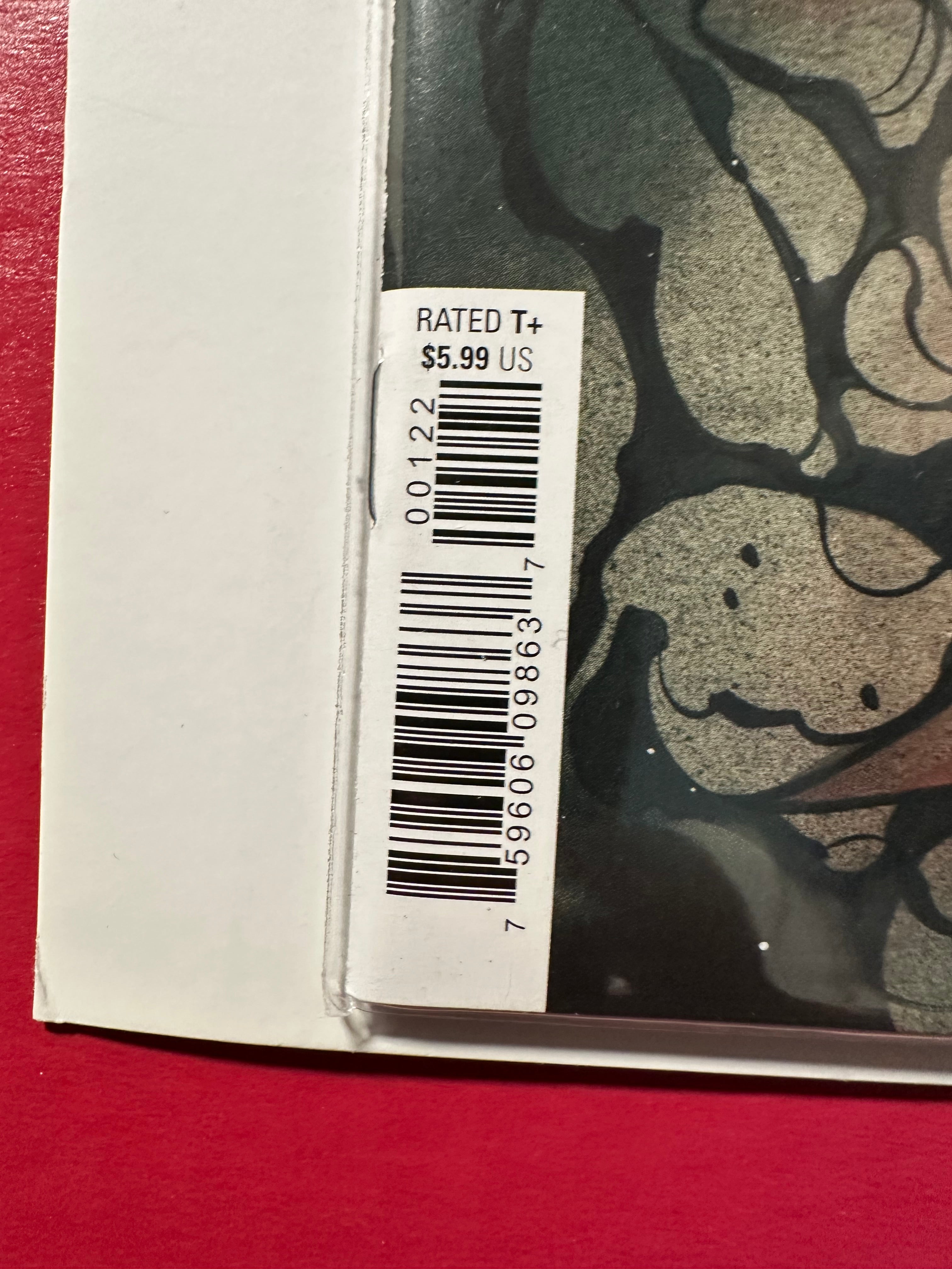 King in Black #1 (2021) KEY Variant Peach Momoko Cover Signed by Donny Cates